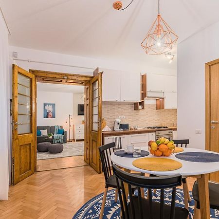 Garden Hideout - Central Apartment Braşov Eksteriør billede