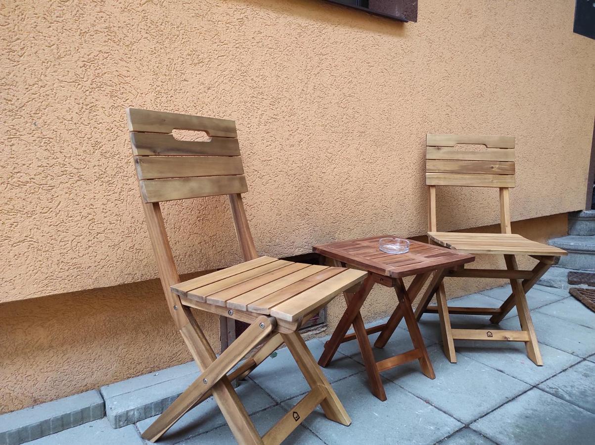 Garden Hideout - Central Apartment Braşov Eksteriør billede